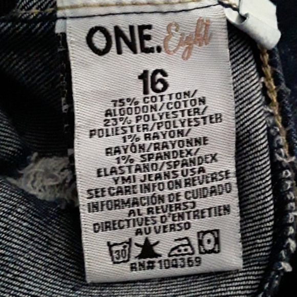 ONE Eight Jeans - Picture 7 of 7